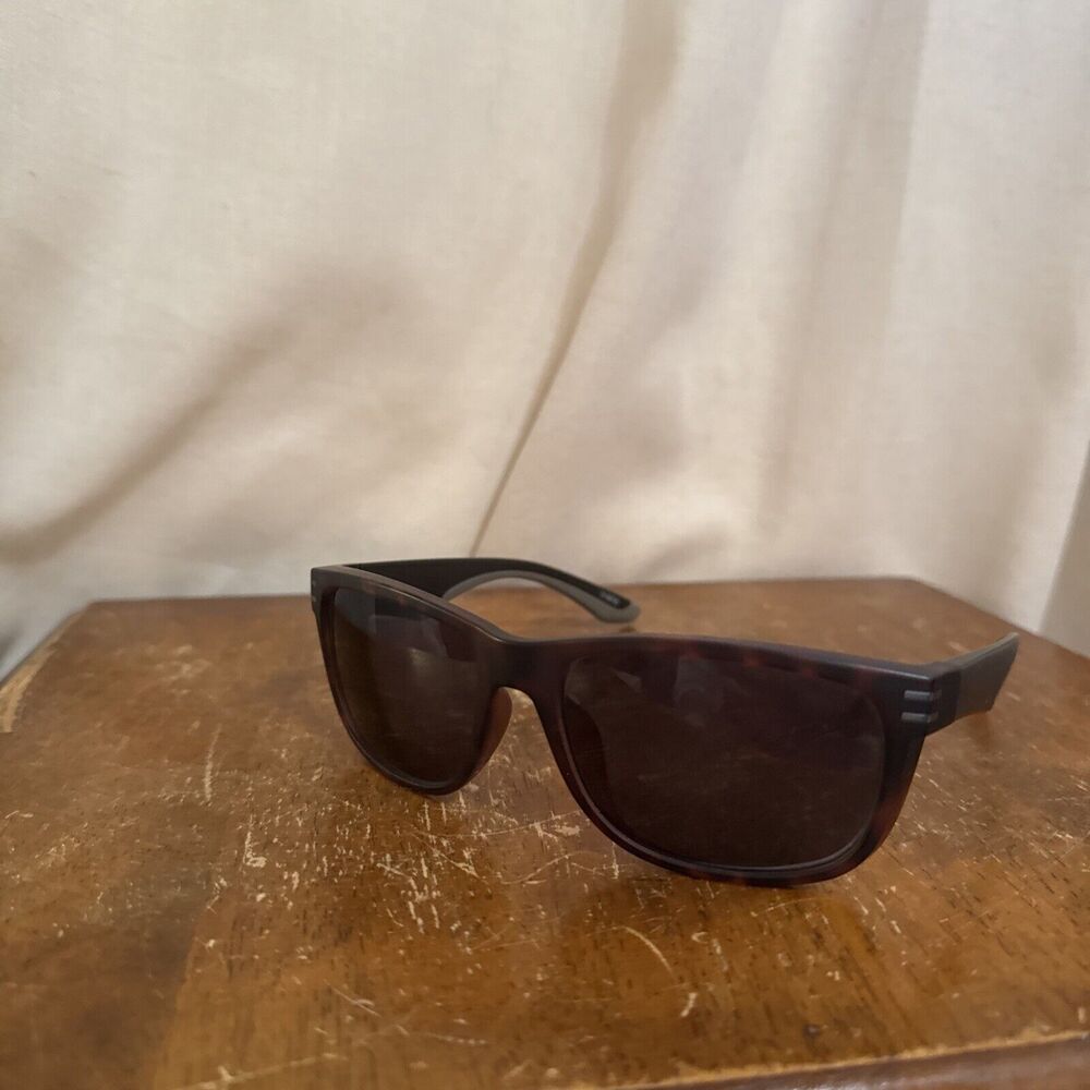 Zenni Sunglasses Plastic Rubber Black Polarized Tortoise Shell‎ Pattern 1116725